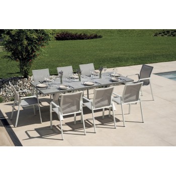 WEISSER ALUMINIUM-AUSSENTISCH