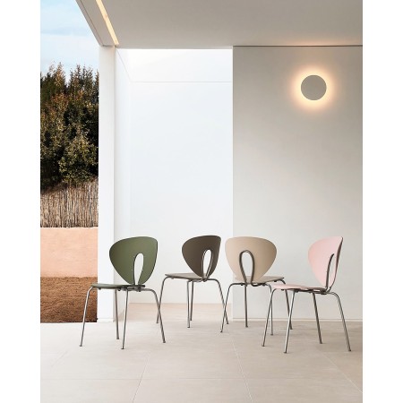 CHAISE GLOBUS