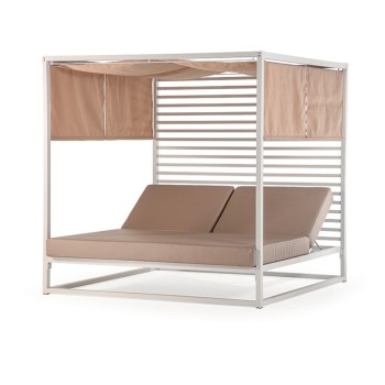 ANTIGUA LUX DAYBED